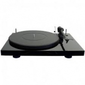 Pro-Ject Audio System Debut III DC Black