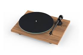 Pro-Ject T1 EVO BT OM10 Walnut